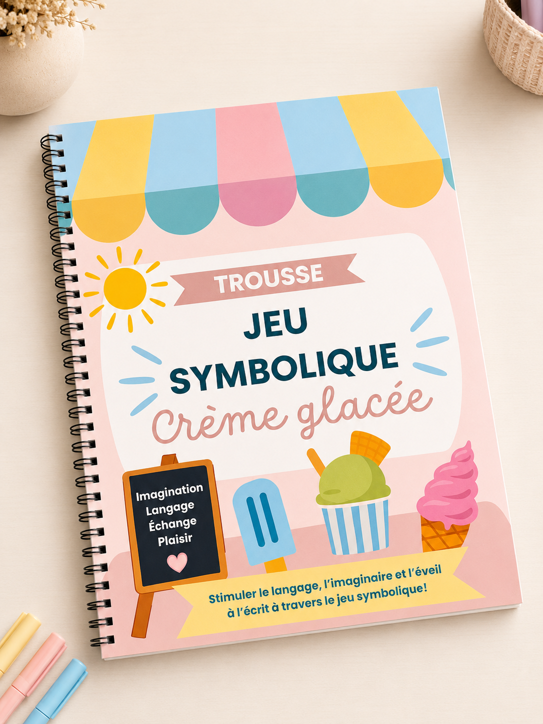 Trousse de jeu symbolique Crème glacée pour stimuler le langage, comprenant menus, commandes, recettes, vocabulaire illustré et matériel imprimable pour enfants d'âge préscolaire et primaire.